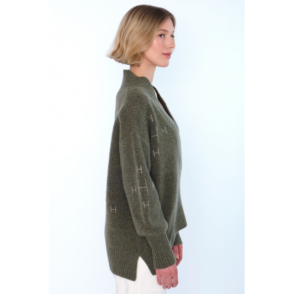 HÉST AS FAM V-neck Sweater Heavy Knitwear Tops 3000 Winter Moss