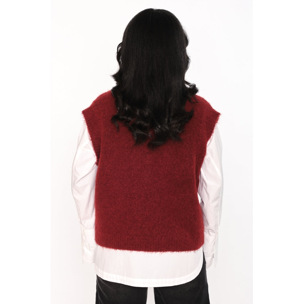 HÉST AS PERNILLE Vest Heavy Knitwear Tops 2507Syrah