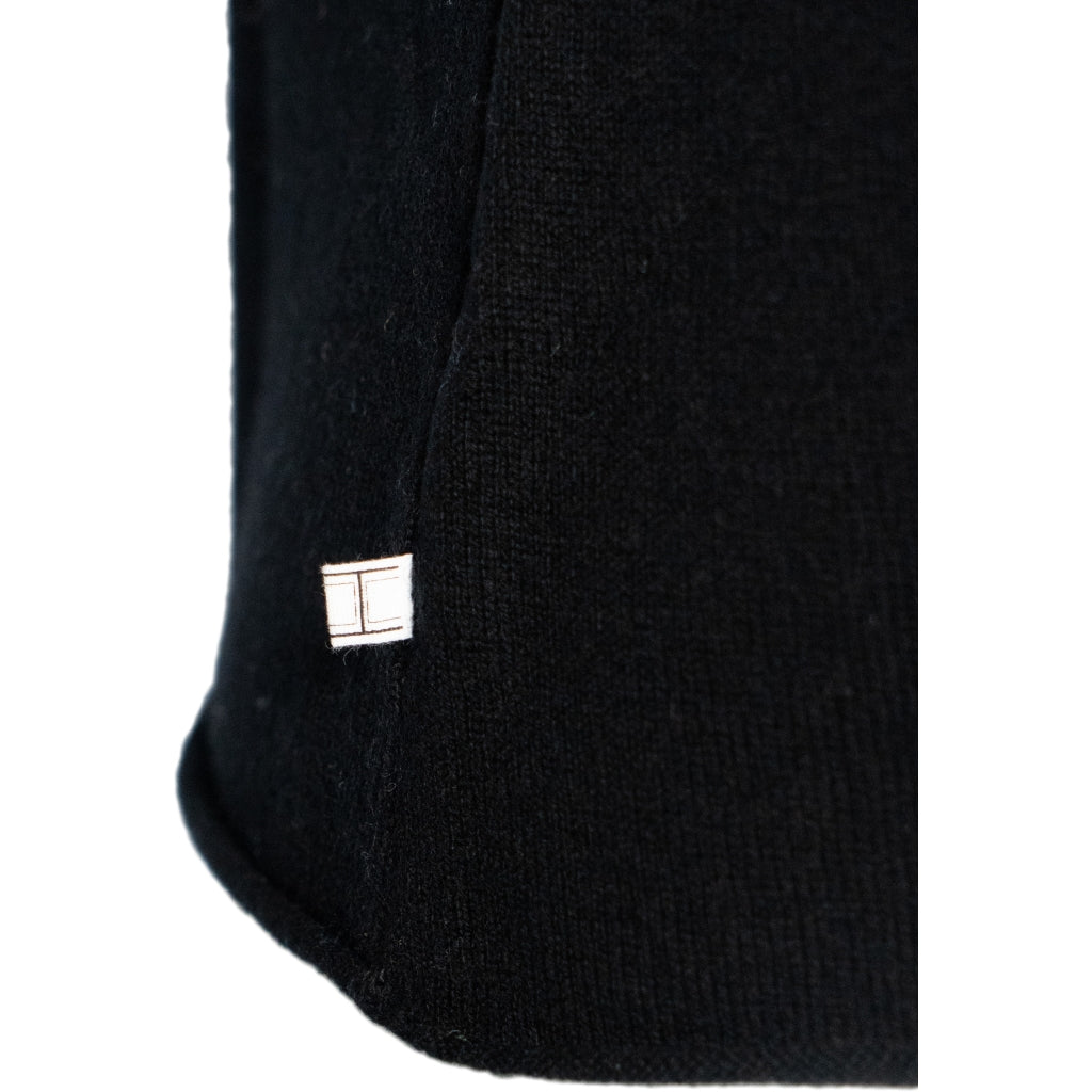 HÉST AS SELMA Shortsleeve Sweater Heavy Knitwear Tops 9000 Jet Black